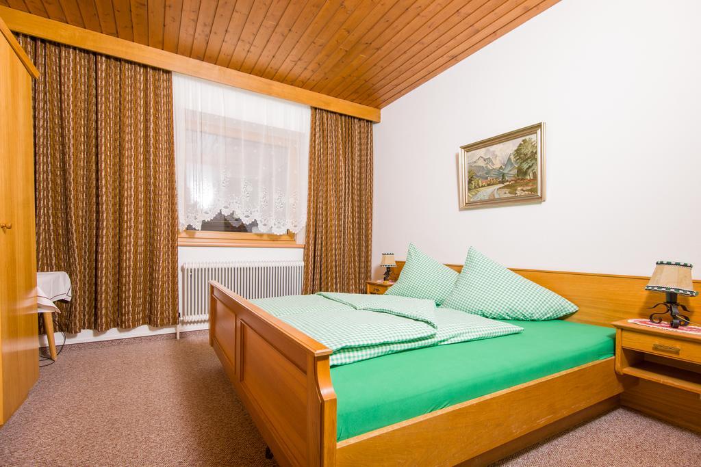 Gaestehaus Helga Scharnitz Phòng bức ảnh