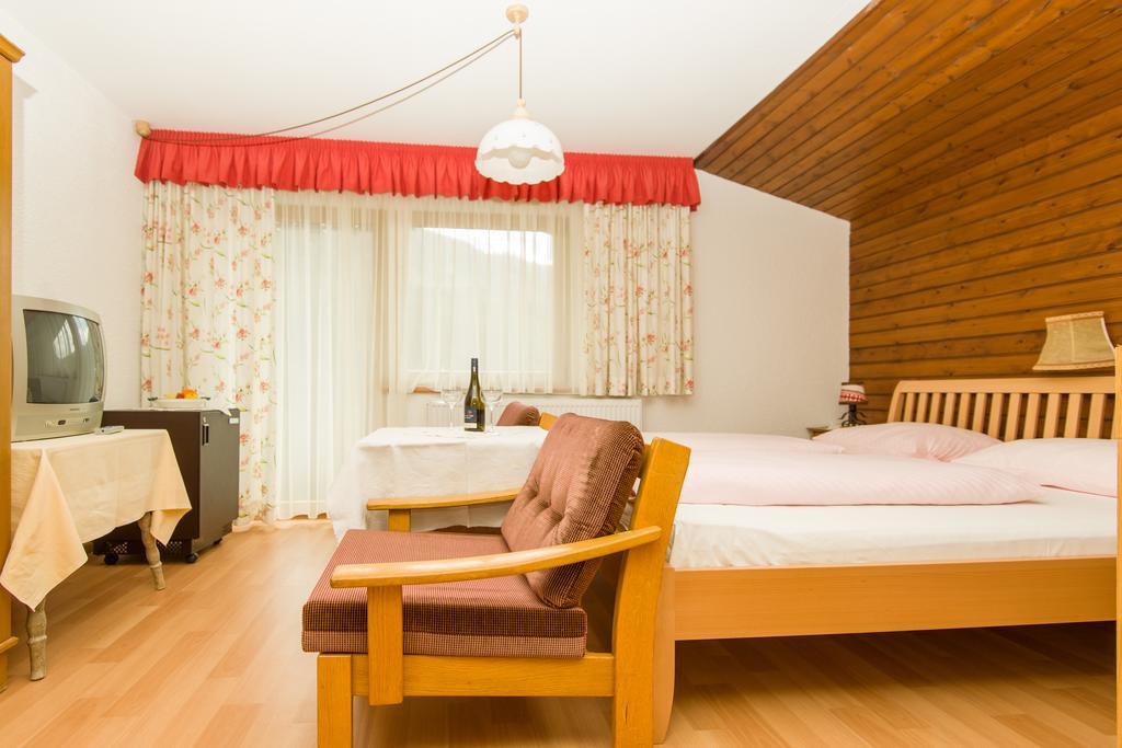 Gaestehaus Helga Scharnitz Phòng bức ảnh